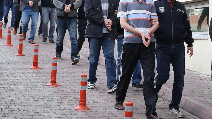 Gaziantep merkezli FETÖ operasyonu: 225 gözaltı