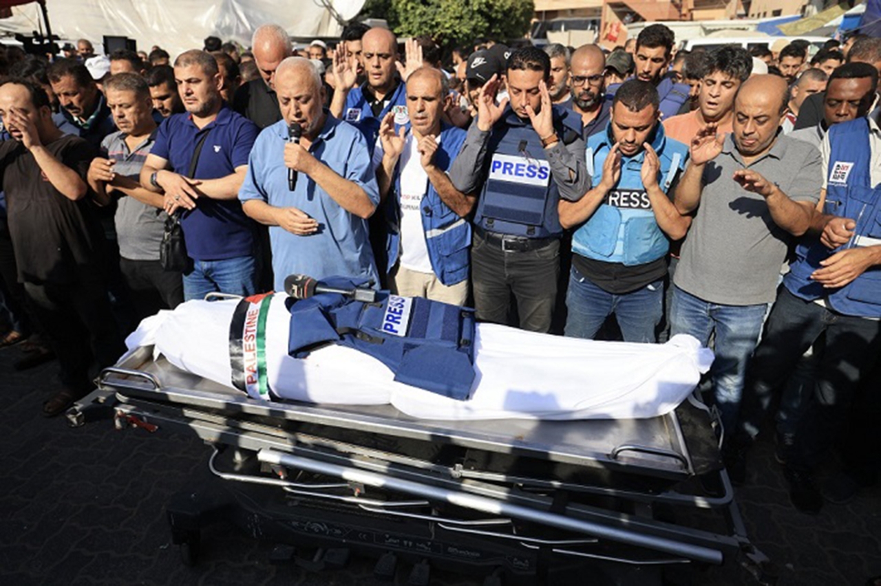 Gazze'de basın tarihinin en büyük katliamı: 210 gazeteci şehit edildi