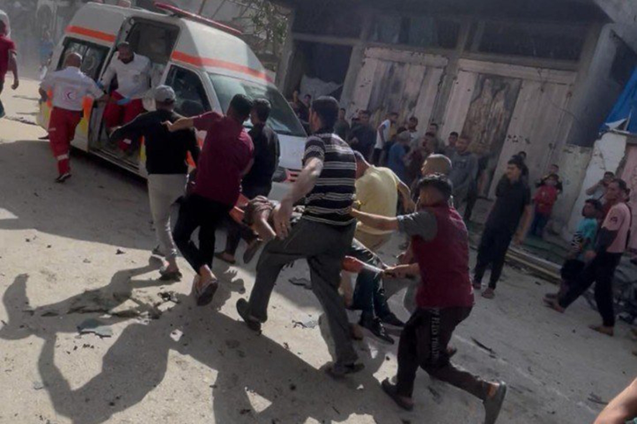 Gazze'de şehit sayısı 53 bine yaklaştı, dünya sessizliğini koruyor