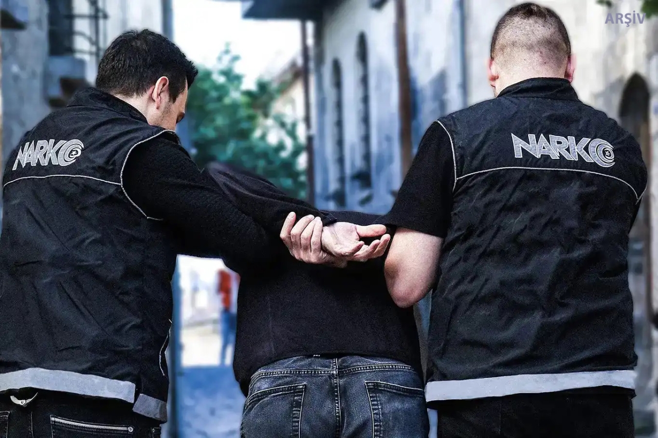 Aydın'da 6 kilogram uyuşturucu ele geçirildi: 15 tutuklama
