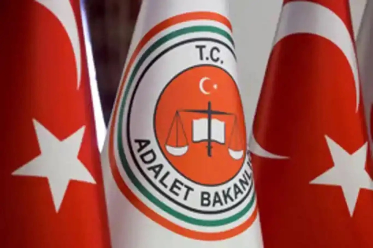 Adalet Bakanlığına memur alımında 35 yaş sınırı uygulaması kaldırıldı