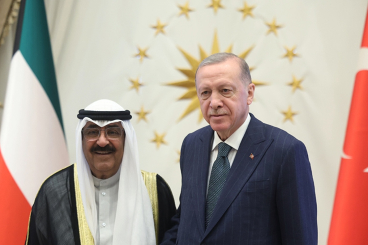 Cumhurbaşkanı Erdoğan, Kuveyt Emiri ile görüştü