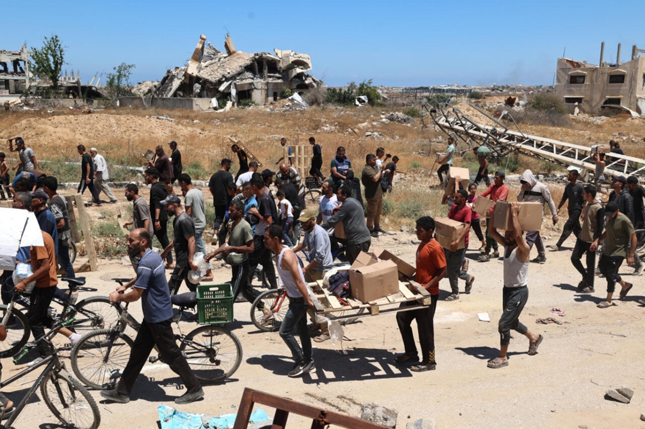 Gazze'de yardım bekleyenlere saldırılarda 450 kişi şehit oldu