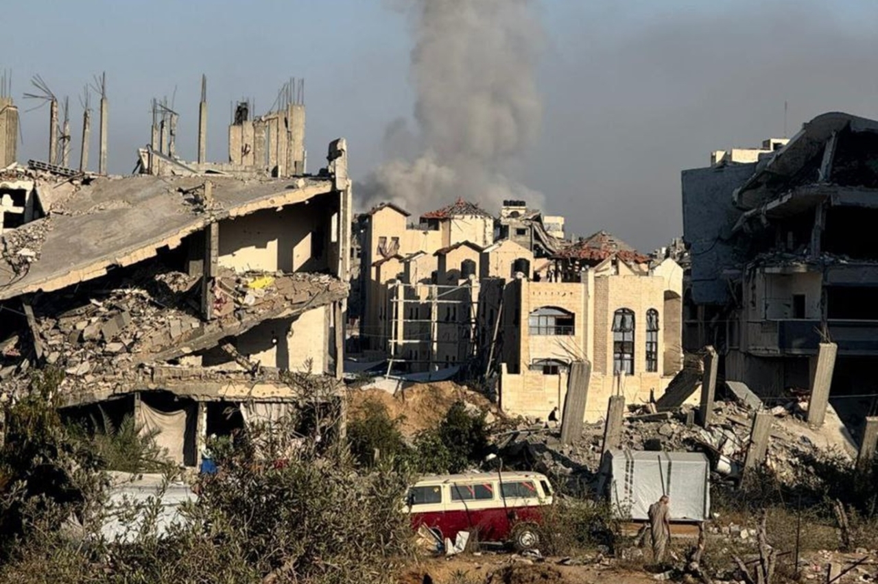 İşgal, Gazze'de bir bölgeyi iki kez bombaladı: 20 şehit