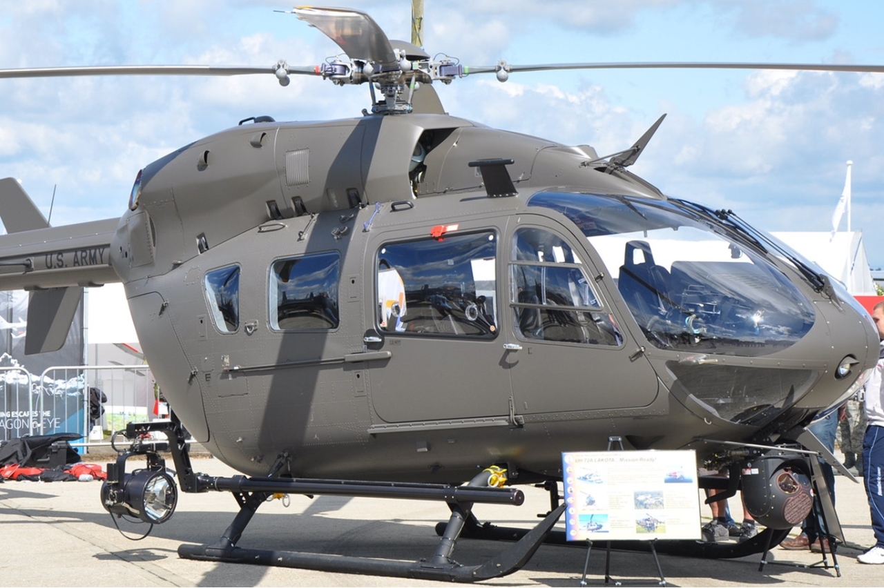 Kazakistan'da ordu helikopteri kayboldu