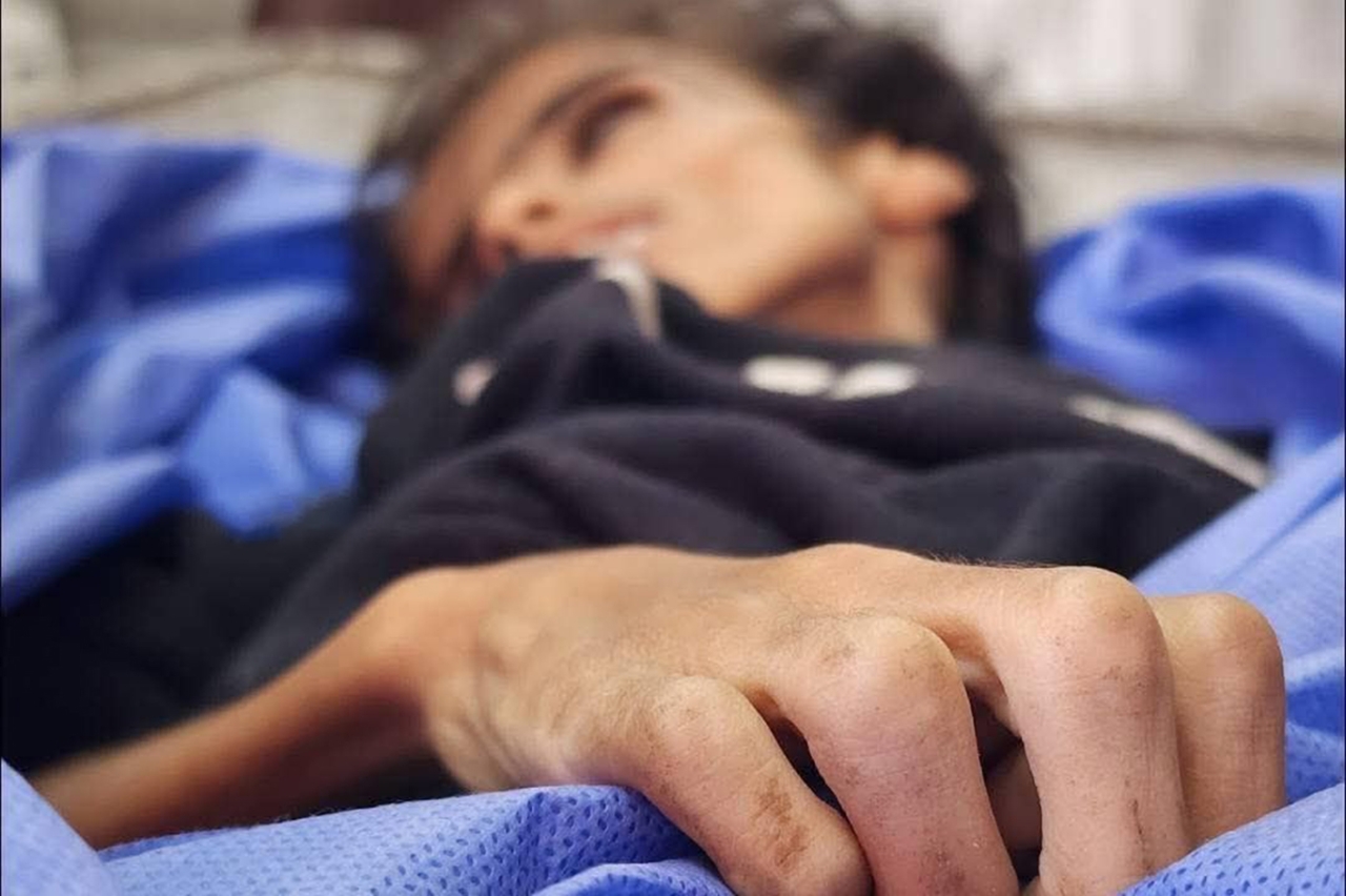 Gazze'de ikisi çocuk 14 kişi daha açlıktan öldü