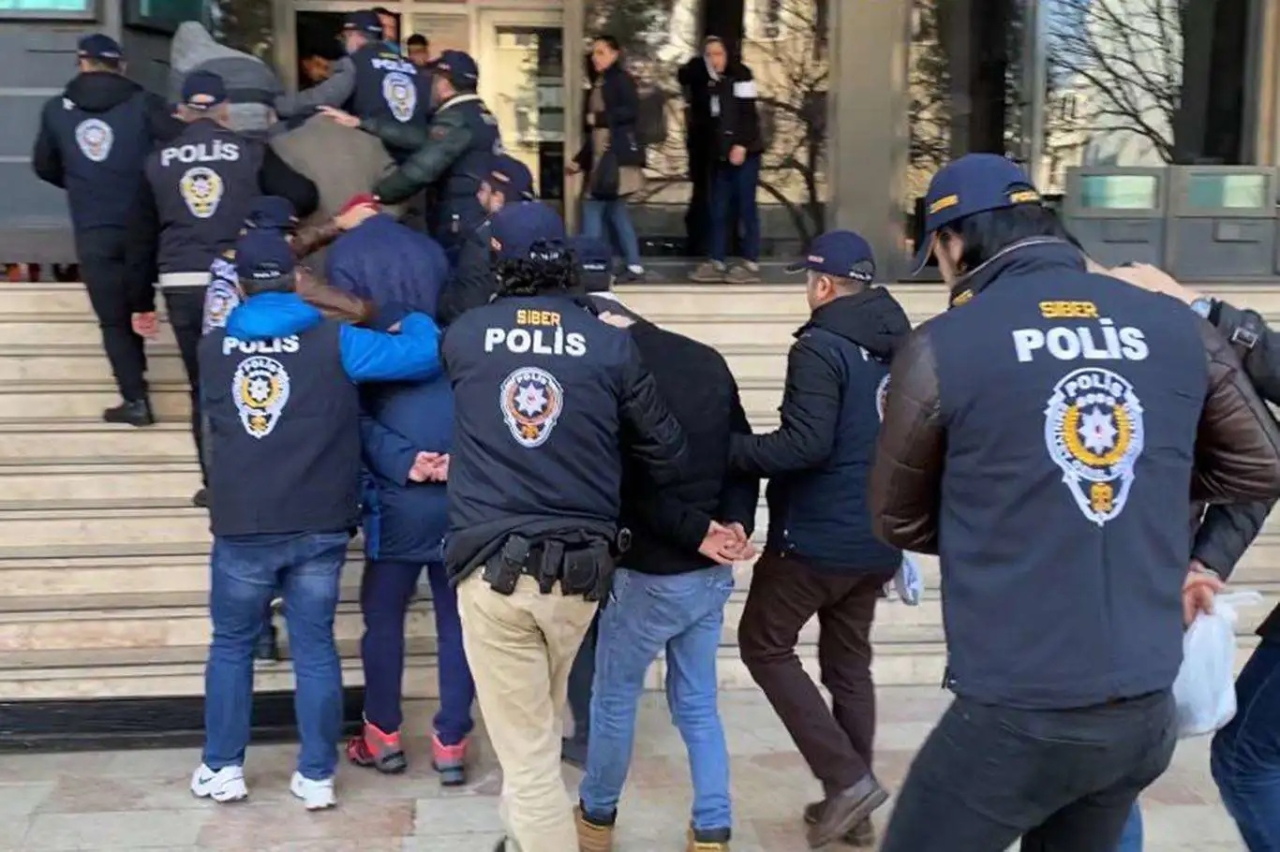 17 ilde 58 şüpheliye bahis ve dolandırıcılık operasyonu