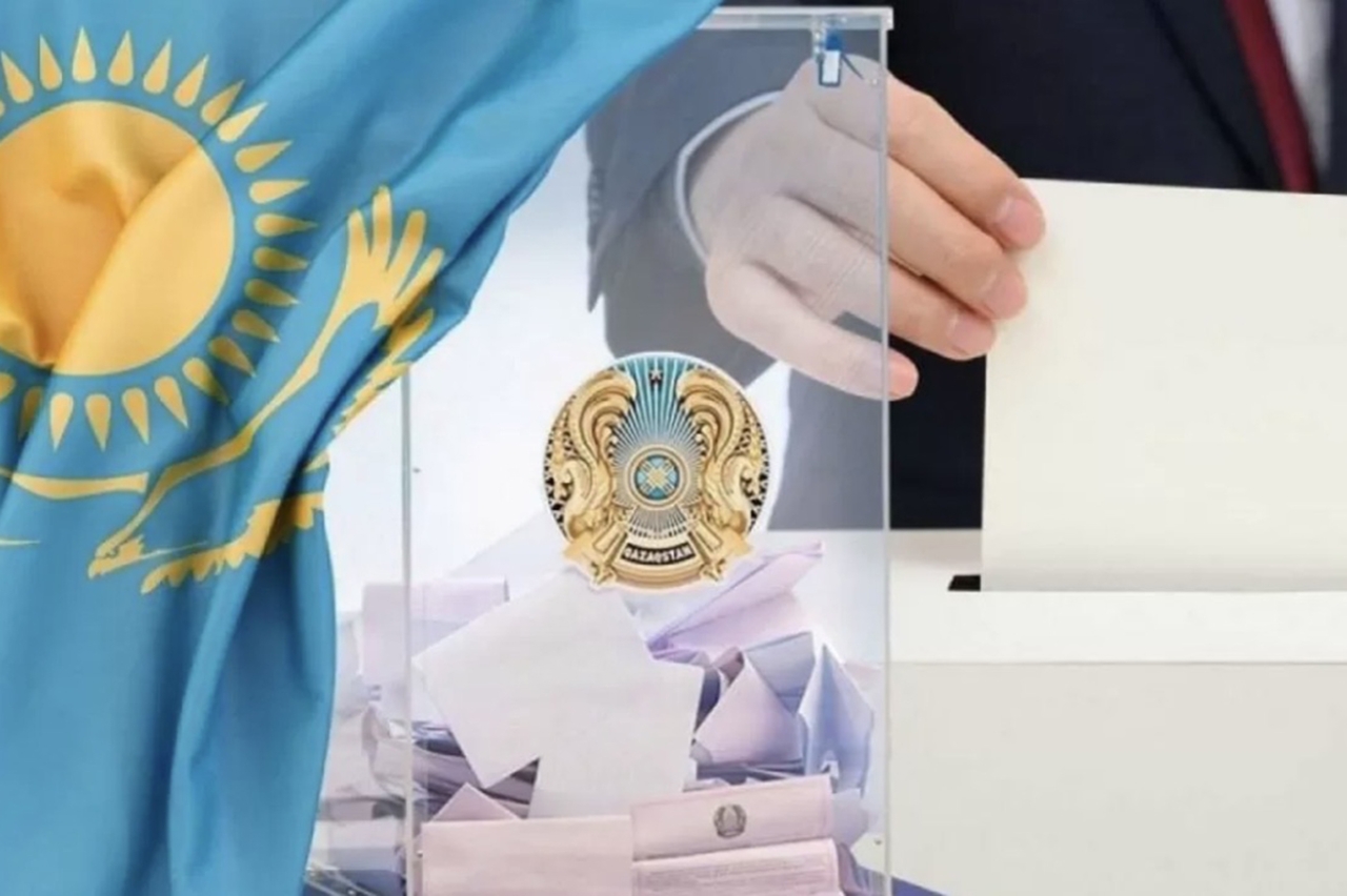 Kazakistan'da referandum hazırlıkları