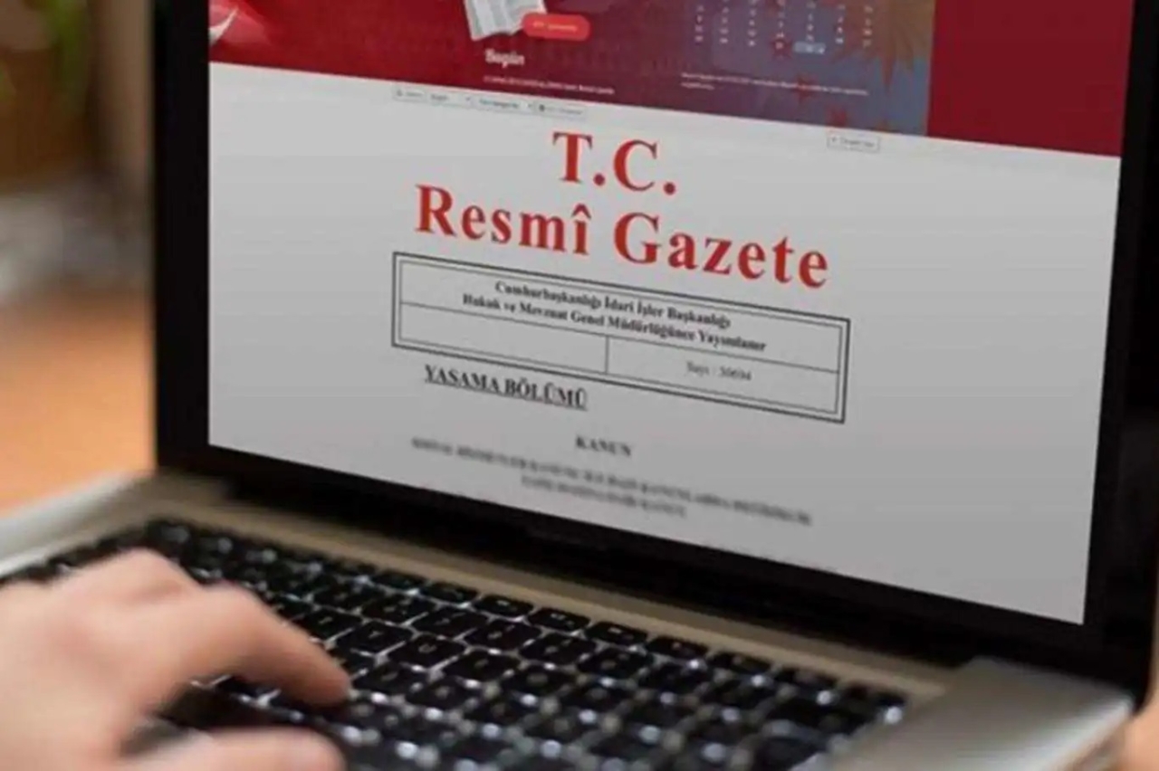 Yeni atama ve görevden alma kararları Resmî Gazete'de