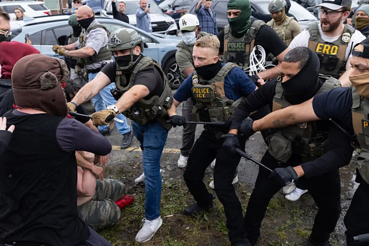 ABD’de göçmenlik krizi! ICE gözaltı merkezi önünde protesto ve çok sayıda gözaltı