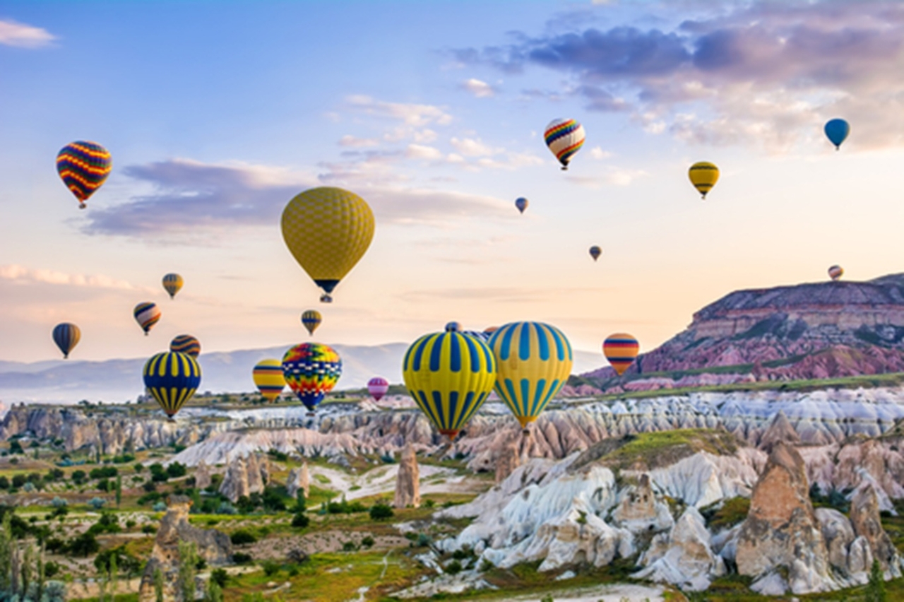 Kapadokya'daki balon turlarında rekor katılımcı