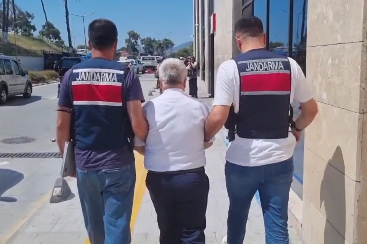 22 ilde FETÖ'ye darbe: 128 şüpheli yakalandı