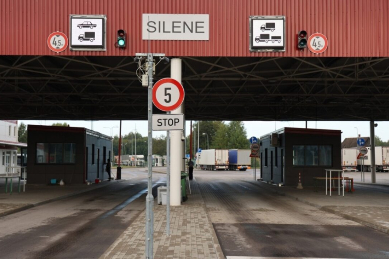 Letonya ve Belarus sınırı kapandı