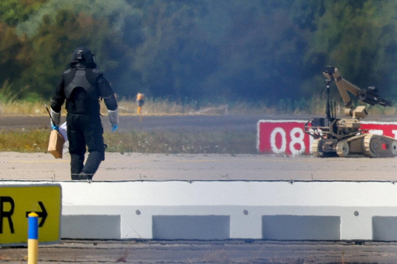 Almanya'daki Rus konsolosluğu kapanıyor