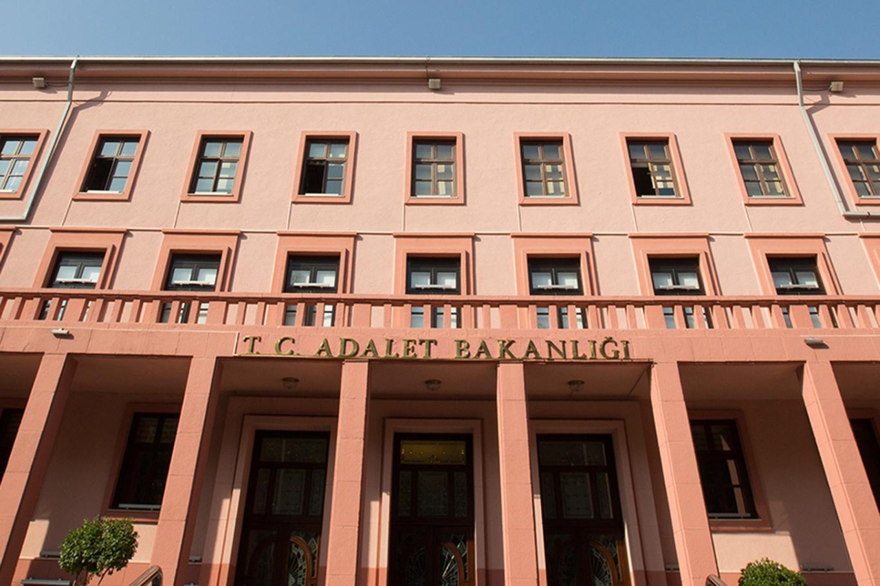 Adli sicil belgelerinde kolaylık