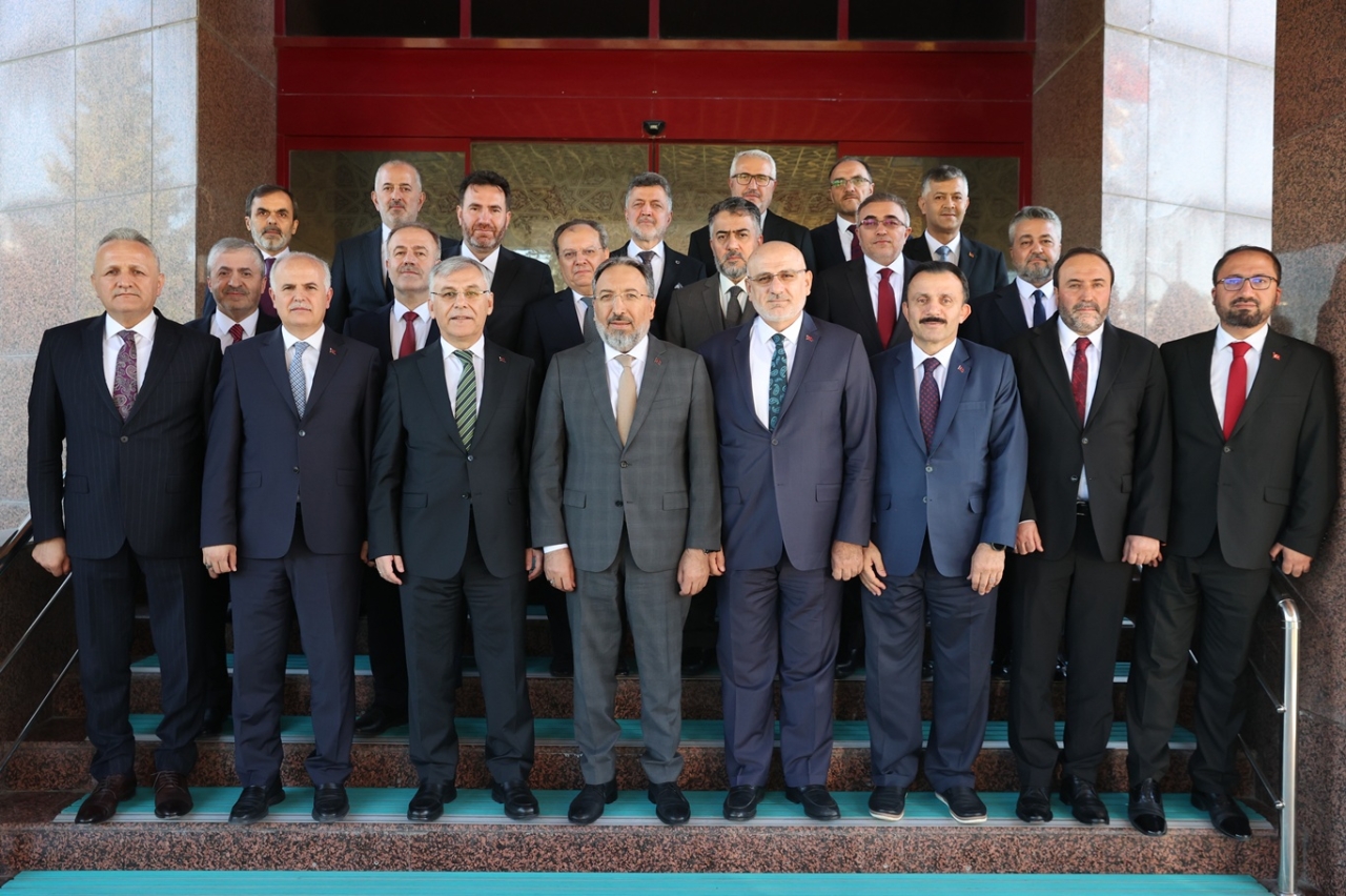 Diyanet İşleri Başkanı Arpaguş, yeni atanan il müftülerini kabul etti