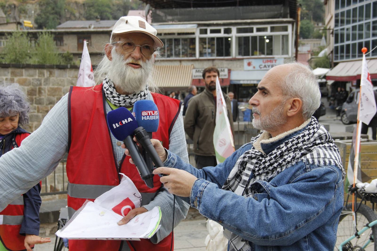 Diyarbakır’dan Minab’a doğru yola çıkan Minab Bisiklet Kervanı Bitlis’e ulaştı