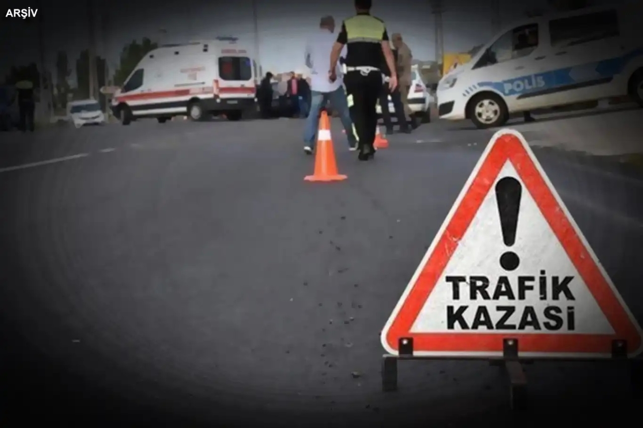 Çorum'da otomobil ile cip çarpıştı: 4 kişi hayatını kaybetti