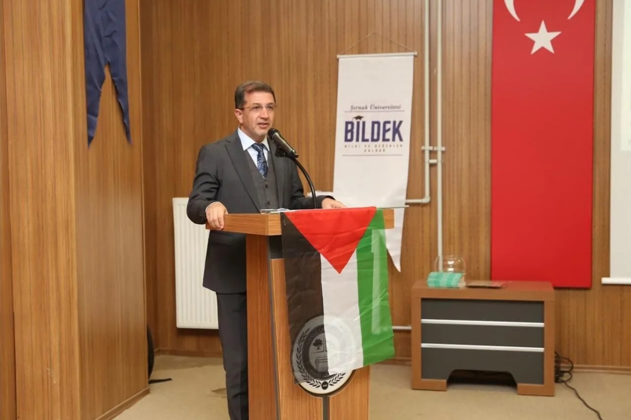 Şırnak Üniversitesinde ″İnsanlık İmtihanımız Gazze″ konulu konferans gerçekleştirildi