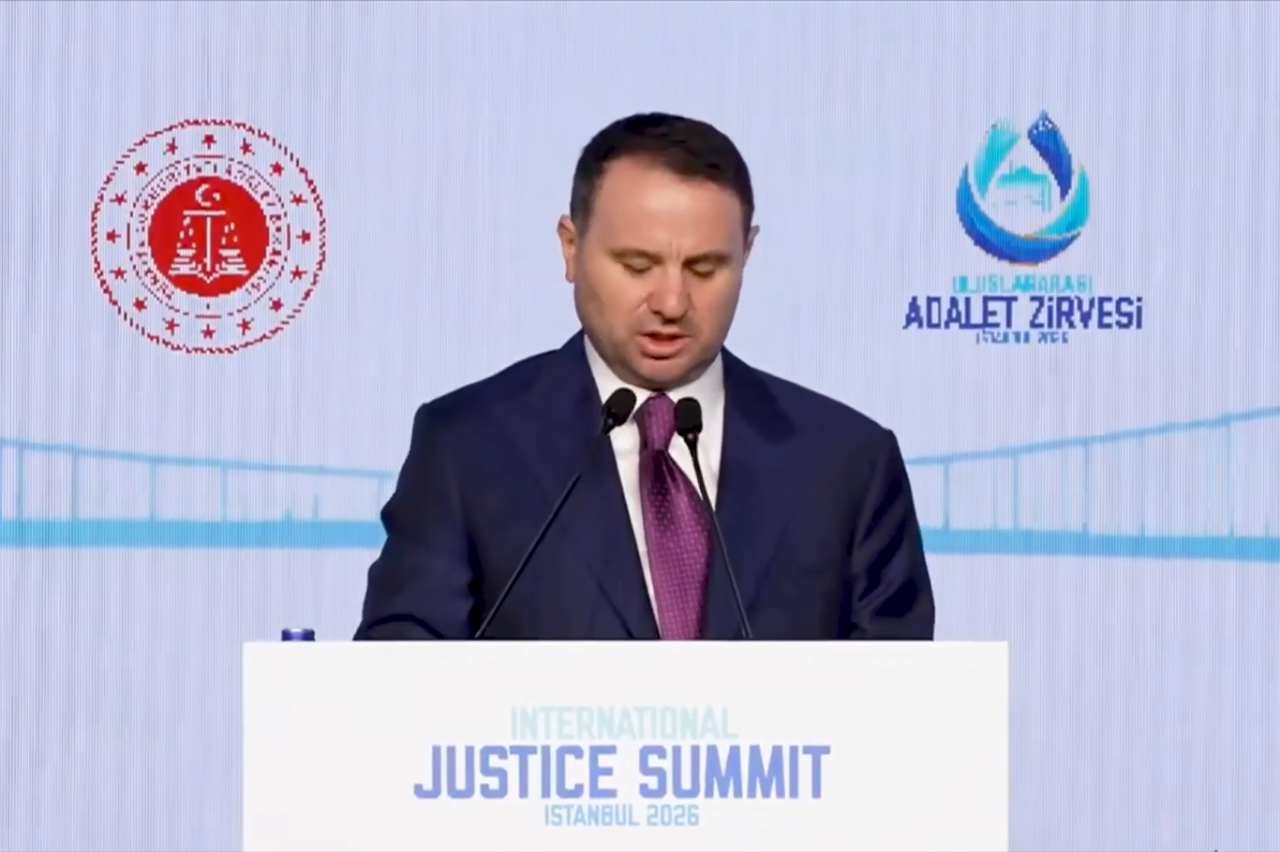 Gürlek: Filistin Adalet Bakanı'nın zirveye katılmasının engellenmesi kaygı verici