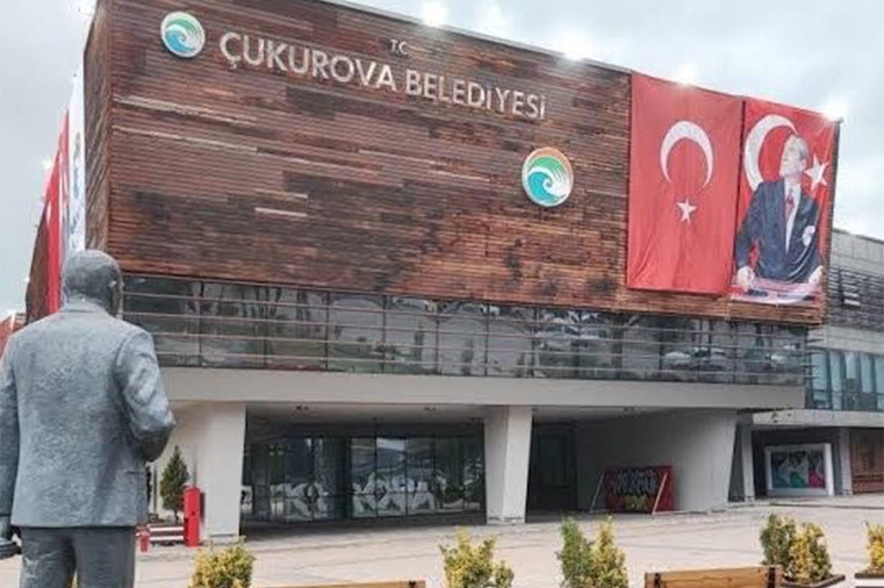 Çukurova Belediyesi’ne operasyon: 49 kişi hakkında gözaltı kararı