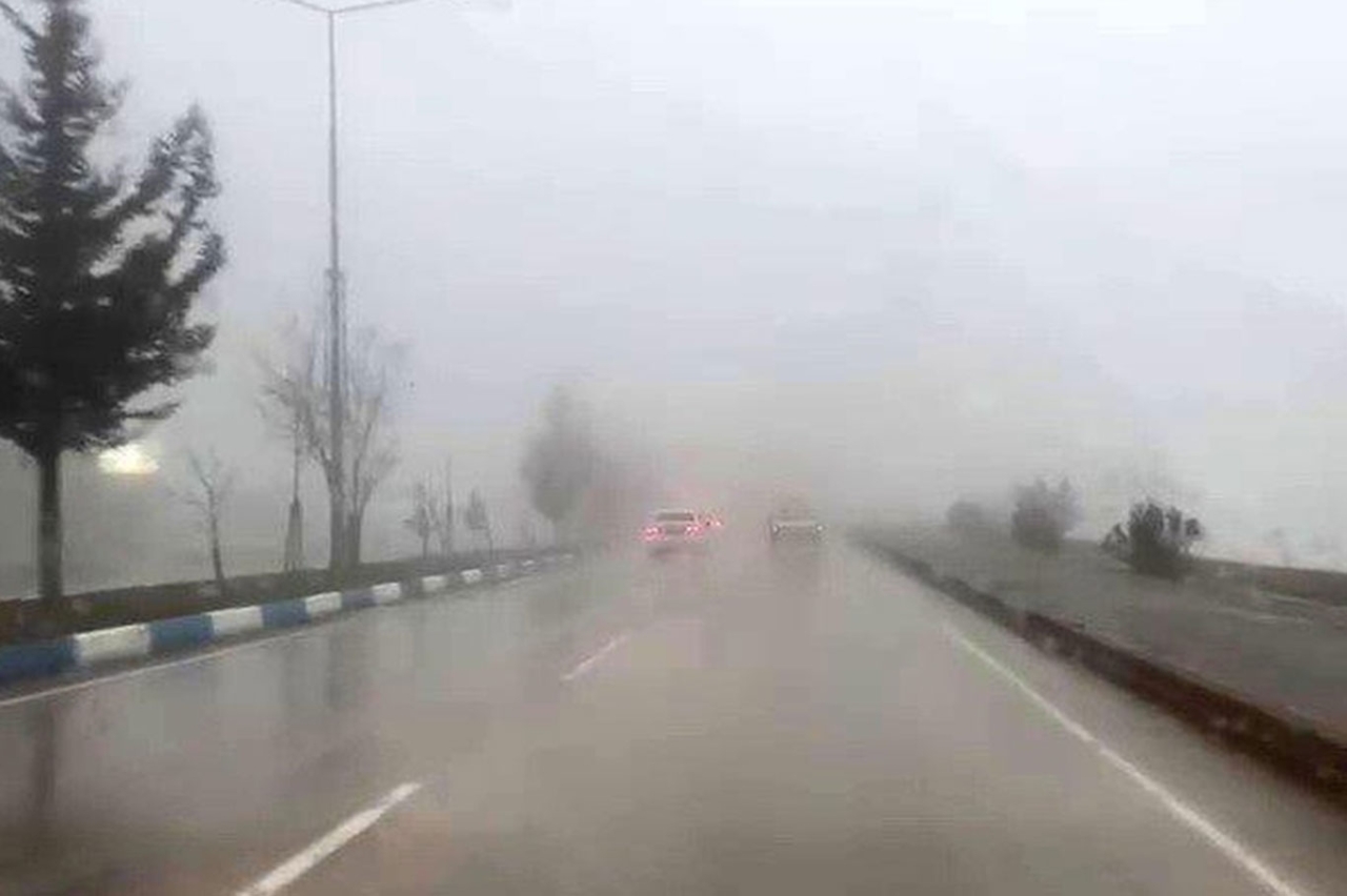 Meteoroloji'den uyarı: Bazı illerde sağanak, iç kesimlerde yoğun sis bekleniyor