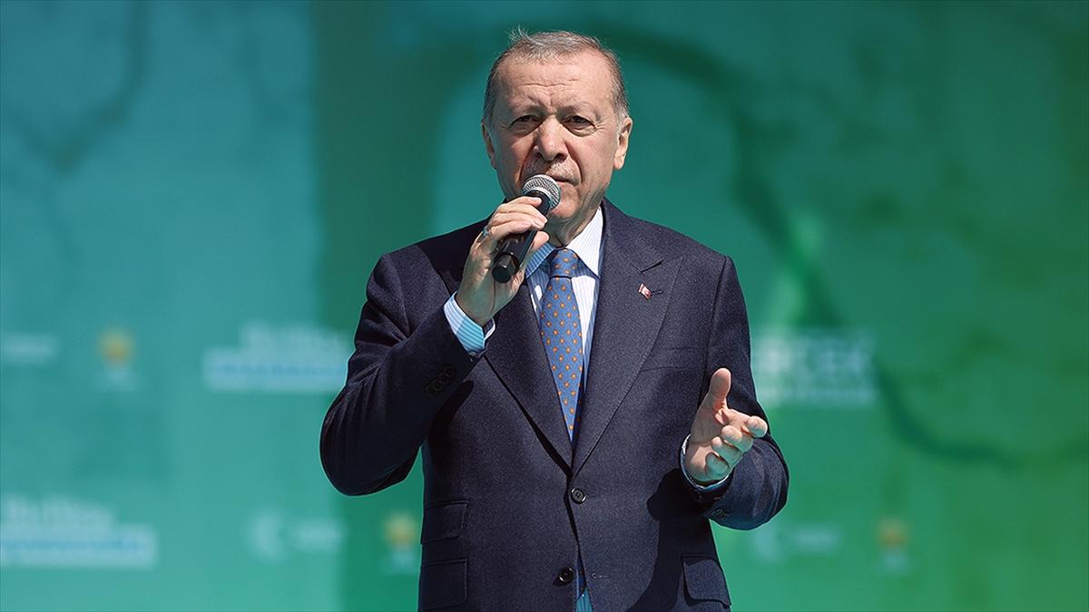 Cumhurbaşkanı Erdoğan: İzmir'in kayıp yıllarını hep birlikte telafi etmek istiyoruz