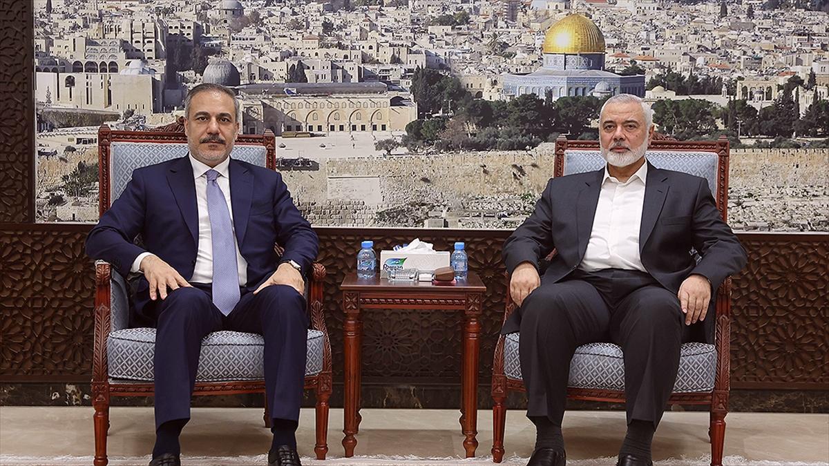 Dışişleri Bakanı Fidan, Hamas Siyasi Büro Başkanı Heniyye ile görüştü
