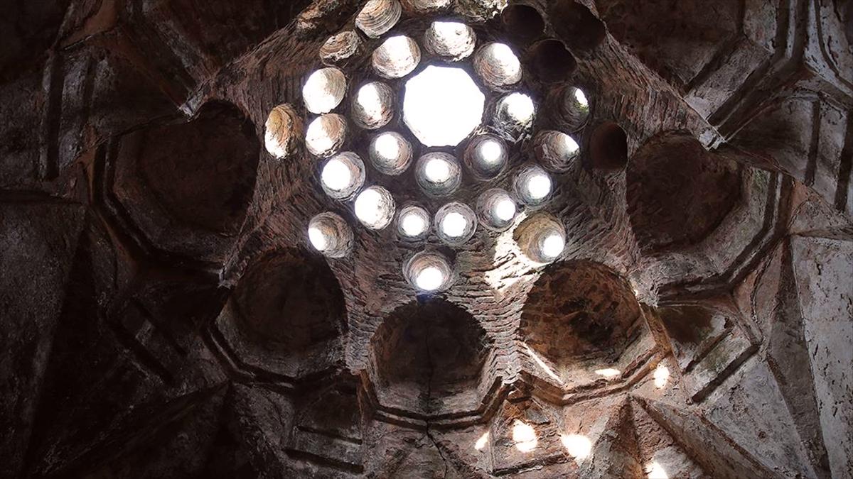Edirne'de restorasyonu süren Gazi Mihal Hamamı müze olacak