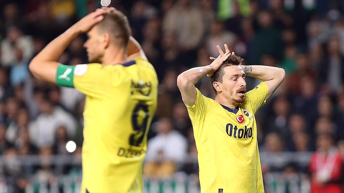Fenerbahçe, Konya'dan 1 puanla dönüyor