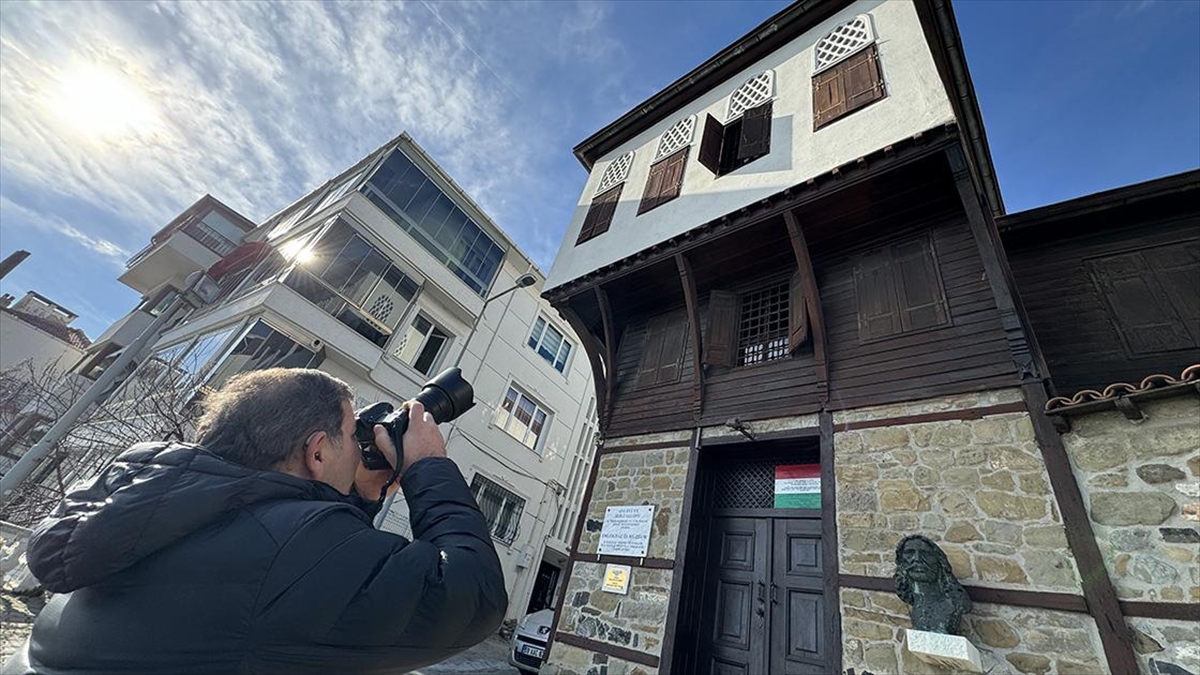 Fotoğraf sanatçıları Tekirdağ'daki Macar izlerini fotoğraflıyor