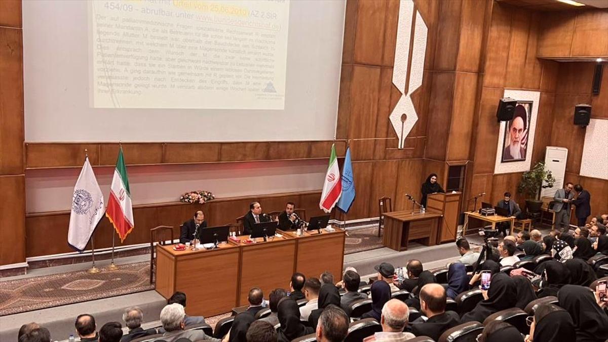İran'ın Tebriz kentinde Türkiye ve Almanya'dan uzmanların katılımıyla tıbbi ceza hukuku sempozyumu düzenlendi