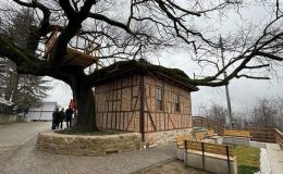 Yalova’da restore edilen son dönem Osmanlı mimarisi örneği mescit açıldı