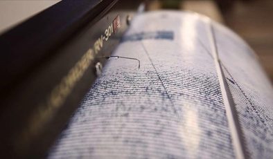 Dünyada her yıl yaklaşık 500 bin deprem meydana geliyor