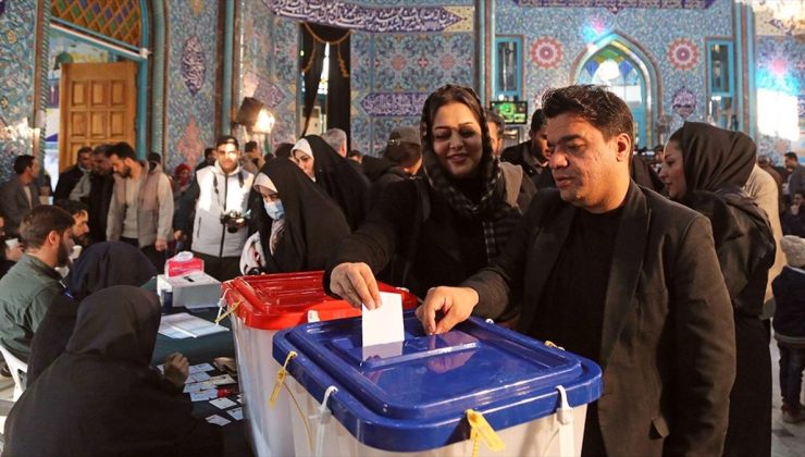 İran’da parlamento ve Uzmanlar Meclisi seçiminde oy sayımı tamamlandı