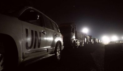 israil Gazze’nin kuzeyine BM konvoyuyla 6 tır insani yardım girdiğini açıkladı
