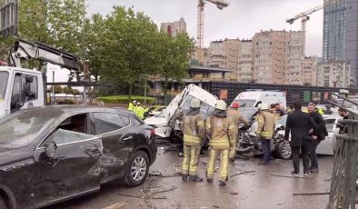 Beşiktaş’ta 7 aracın karıştığı zincirleme kaza meydana geldi