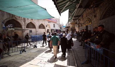 İsrail, Mescid-i Aksa’da cuma namazı kılınmasını 28 haftadır kısıtlıyor
