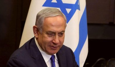 İsrailli 28 önemli isim, Netanyahu’nun azli için Yüksek Mahkeme’ye dilekçe verdi