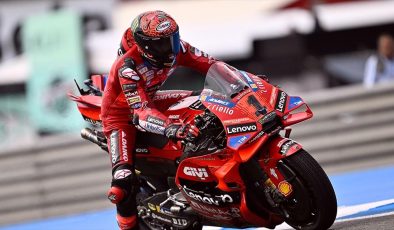 MotoGP’de sezonun dördüncü yarışını Francesco Bagnaia kazandı