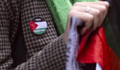 Oxfam: İngiltere İsrail’e silah sattığı müddetçe savaş suçlarına ortak olma riski taşıyor