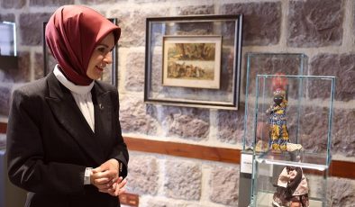 Aile ve Sosyal Hizmetler Bakanı Göktaş, Türkiye’nin ilk Anne Müzesi’ni ziyaret etti