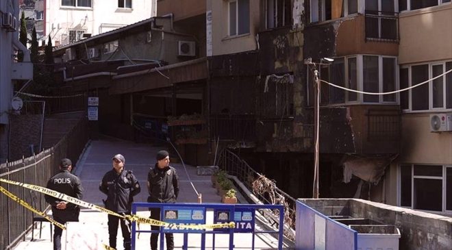 Beşiktaş’ta 29 kişinin öldüğü gece kulübü yangınına ilişkin 13 kamu görevlisi hakkında soruşturma izni verildi