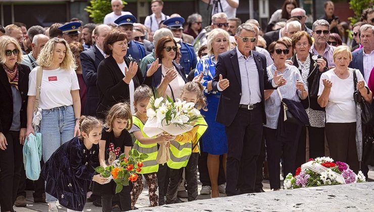 Bosna Hersek’teki savaşta başkent Saraybosna’da öldürülen çocuklar törenle anıldı