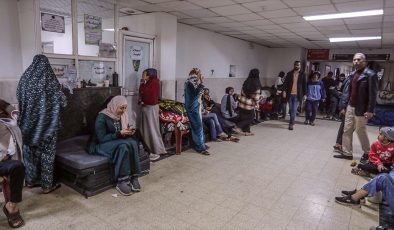 Gazze’nin güneyindeki Avrupa Gazze Hastanesi de yakıt yetersizliğinden hizmet dışı kaldı
